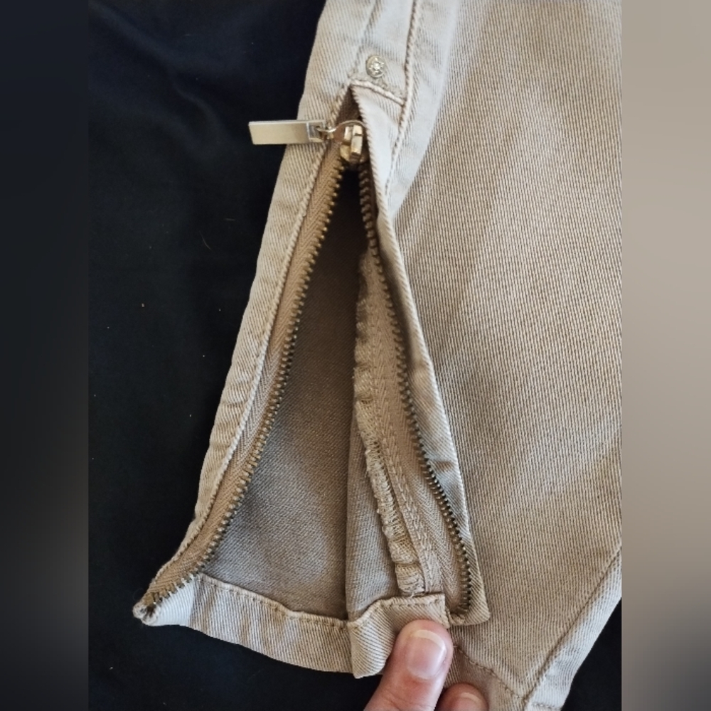 White House Black Market Skinny Leg Khaki Pants Size 0 Regular Zip Ankle - Picture 5 of 15